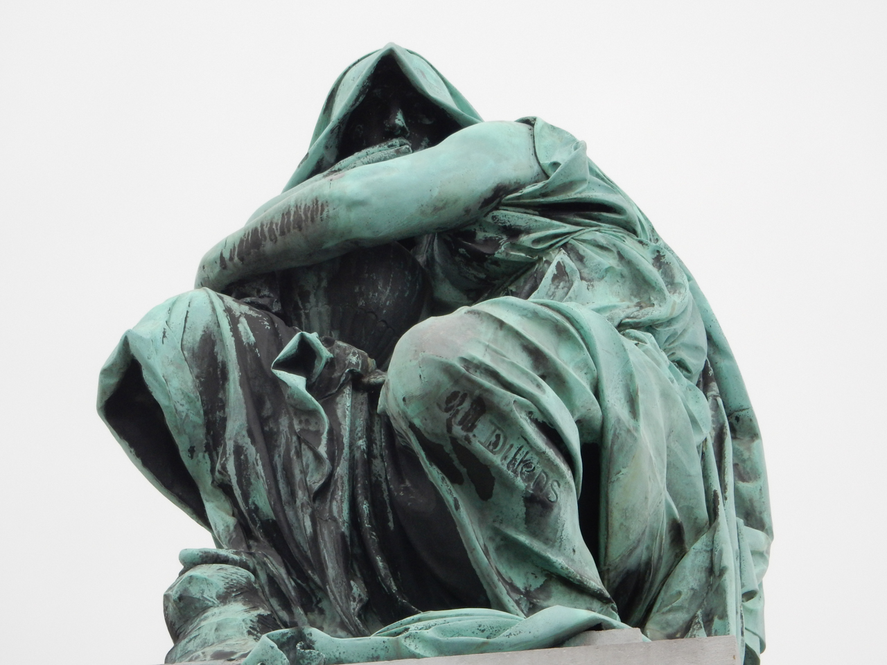 Dillens Julien, Le silence de la tombe, De stilte van het graf